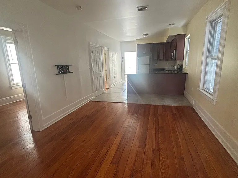 Livingroom/Dining room/Kitchen
