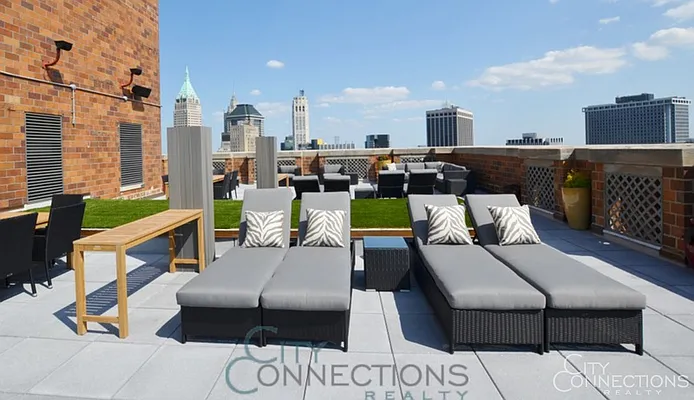 Rented by City Connections Realty | media 28