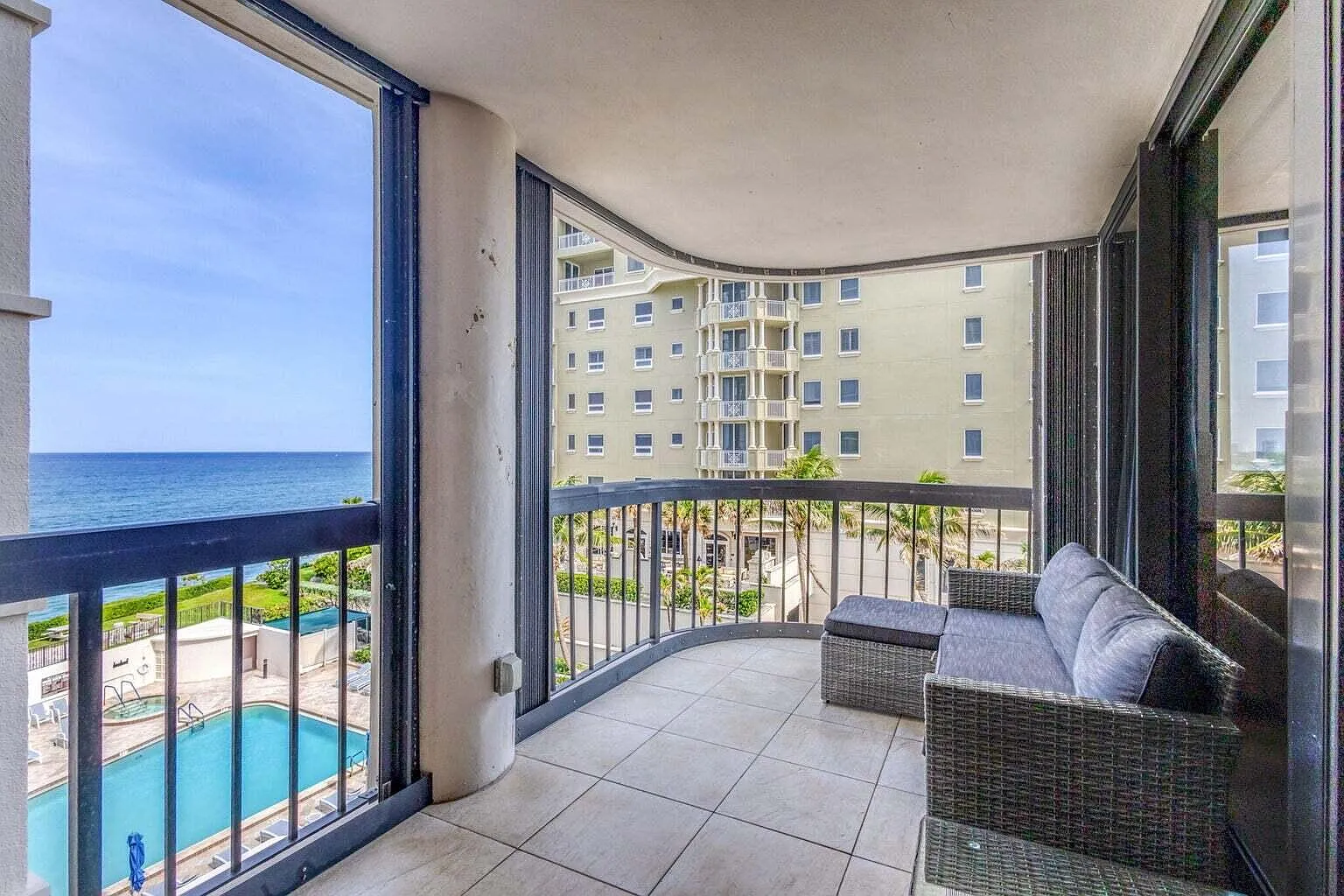 2 bed, 2.0 bath, 1530 sqft, $3,950 — Photo 1