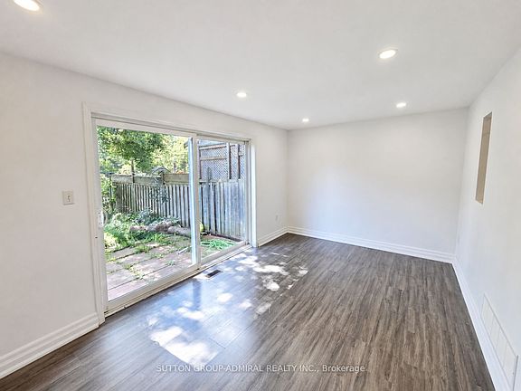 5th image of 1 Seymour Cres