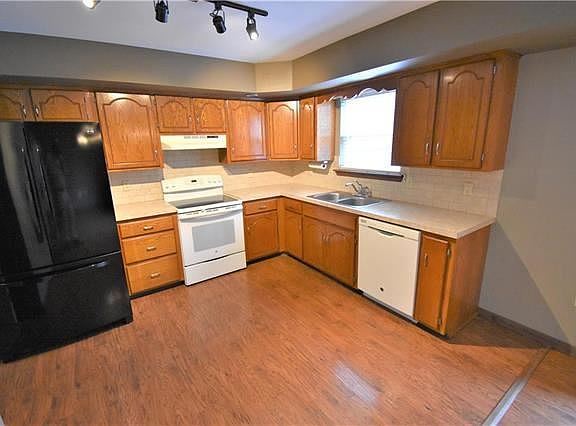 5th image of 2761 Tamlynn Ln