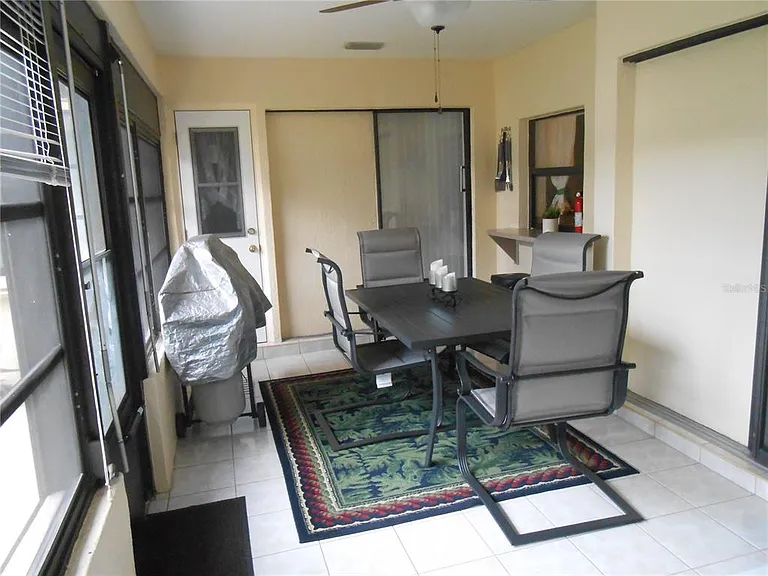 21239 Gaylord Ave — Photo 27