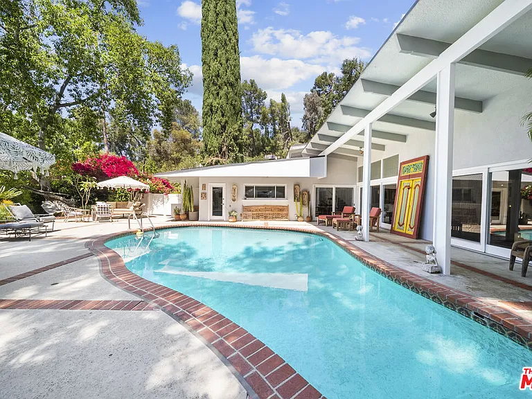 4620 Balboa Ave — Photo 36