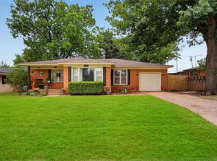 1014 W East Ave, Elk City, OK 73644