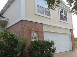 1925 S Garland Ct, Lakewood, CO 80227