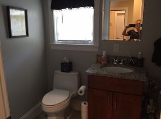 146 Court St APT 6, Plymouth, MA 02360