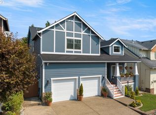 15805 SE Hawk Ct, Portland, OR 97236