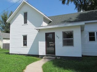 103 E Walnut St, Claypool, IN 46510
