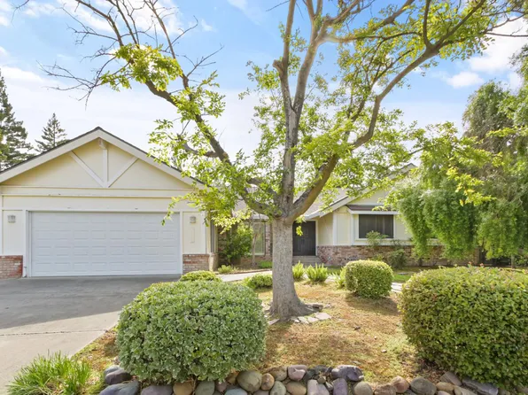 7065 Warbler Way, Sacramento, CA 95831