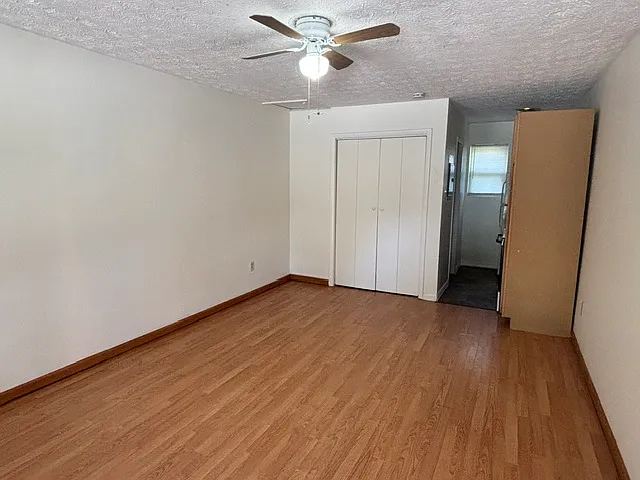 867 N Gallaher View Road Northwestunit #109 — Photo 2