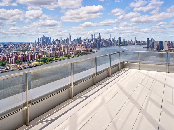 8 South 4th Street image 1 of 23