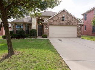 11617 Aspen Creek Dr, Fort Worth, TX 76244