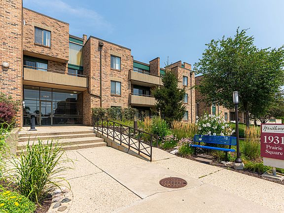 2nd image of 1931 Prairie Sq APT 315