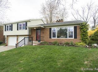8330 Atlanta Dr NE, Rockford, MI 49341