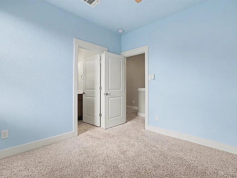 3319 Dalton St — Photo 23