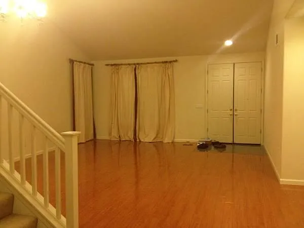 4 bed, 2635 sqft, $3,290 — Photo 2