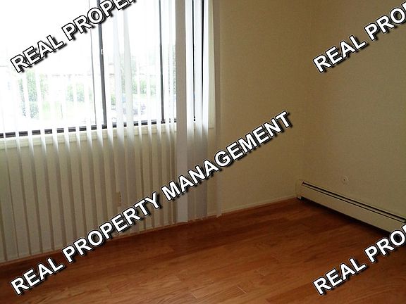5th image of 4975 W 82nd Ct APT D