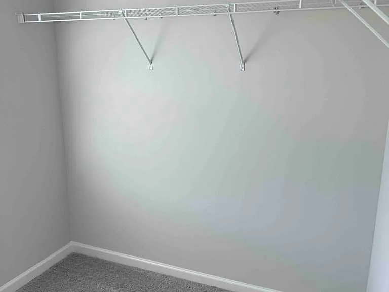 271 Oakwood Dr — Photo 9