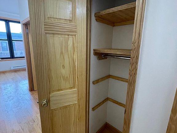 4th image of 40 N Village Ave #2