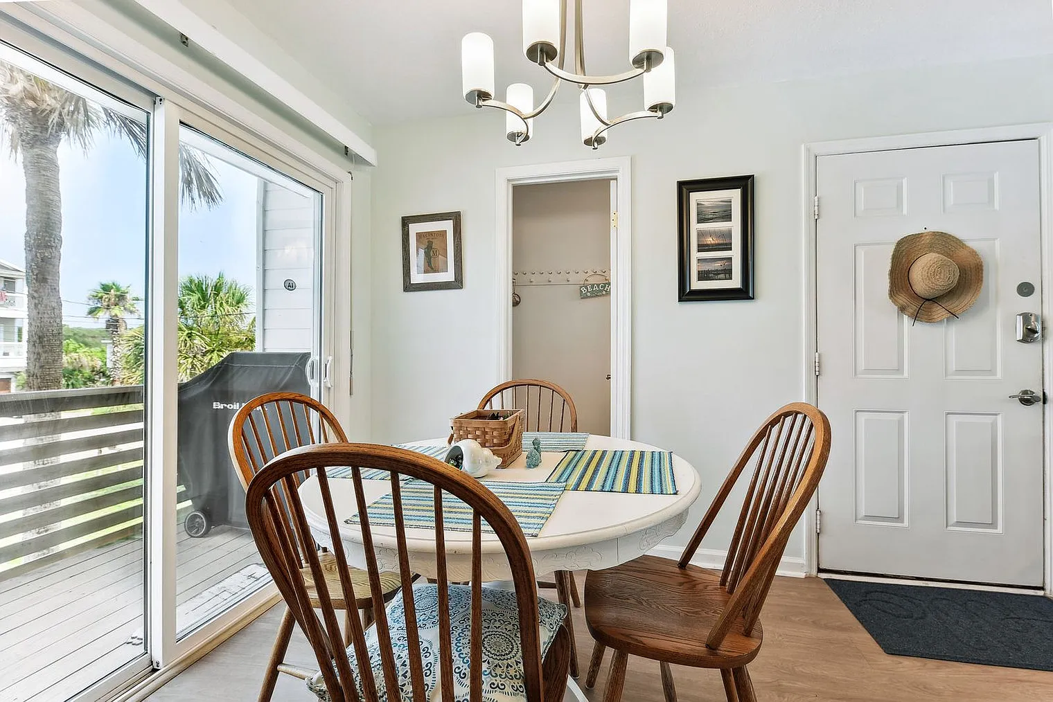 2 bed, 2.0 bath, 1022 sqft, $3,485 — Photo 4