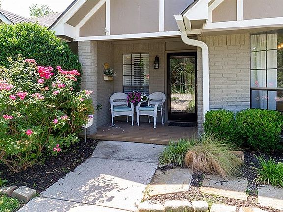 3rd image of 4527 Grey Dawn Dr