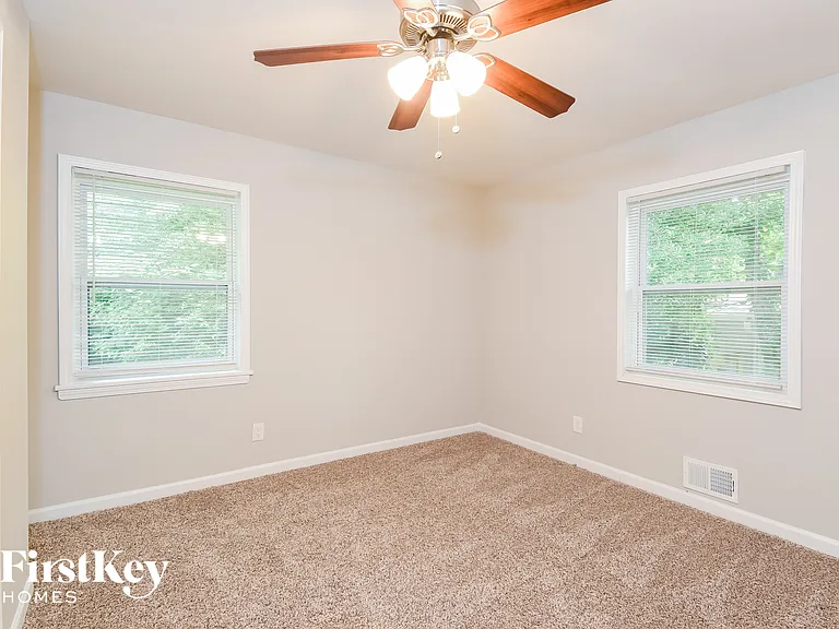 629 Bounty Dr — Photo 11