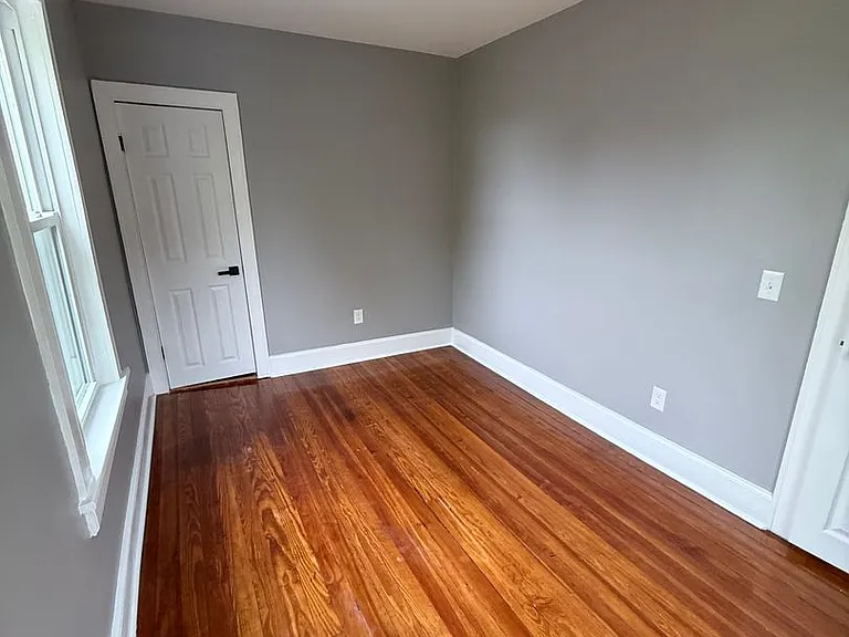 266 Linden St — Photo 31