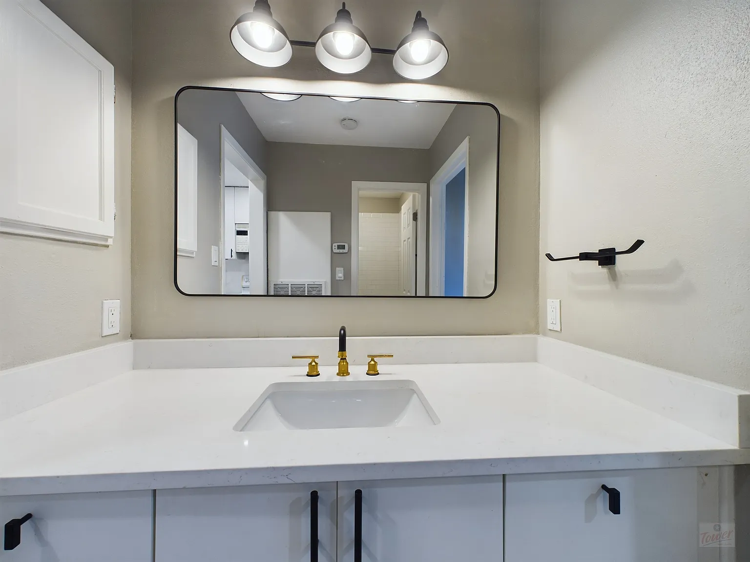 2815 Rio Grande St Apt 214 — Photo 2