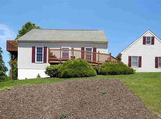 13 Liberty Dr, Mount Holly Springs, PA
