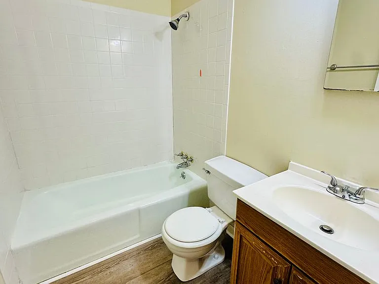 710 Latimer Ave — Photo 20