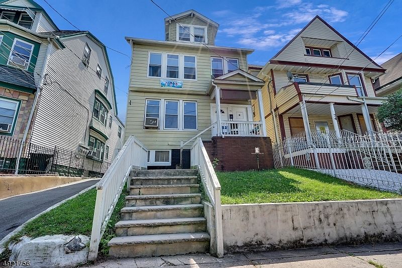 1st image of 70-72 Vermont Ave