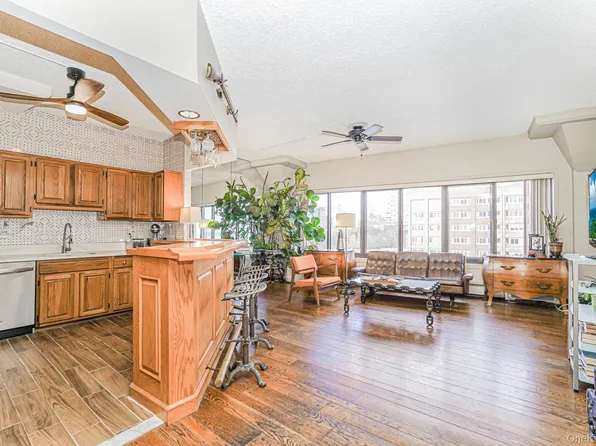 10 Bay Street Landing #5J, Staten Island, NY 10301