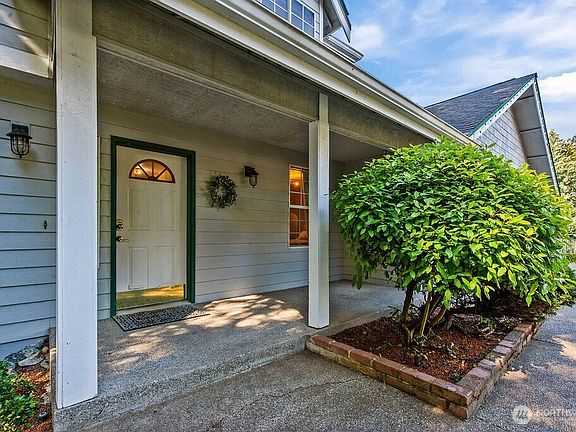 4th image of 4426 W 82nd Avenue Ct