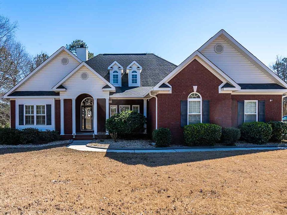 1st image of 249 Hidden Creek Cir