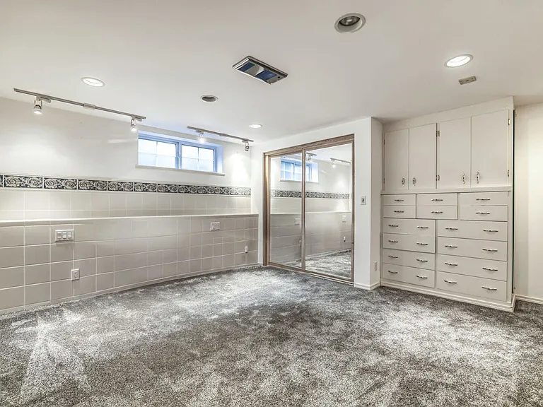 5204 SW Pritchard St — Photo 15