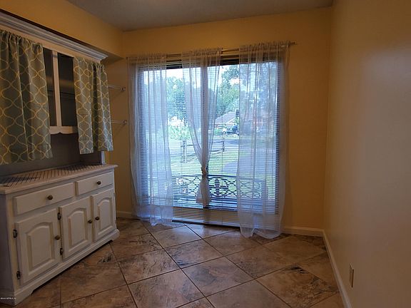 3rd image of 6212 Lake Tahoe Dr #6212