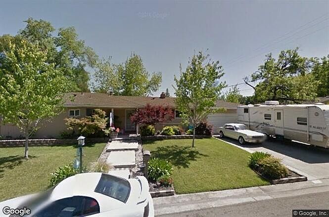 1st image of 4058 Hillswood Dr