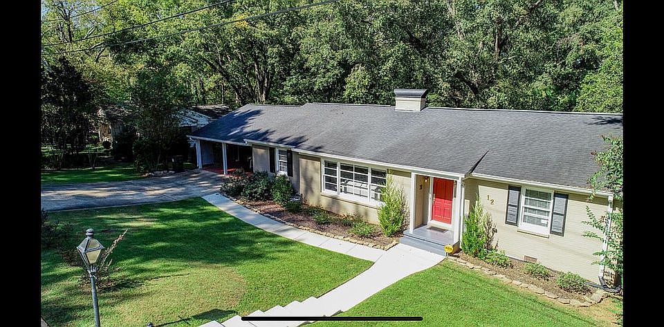 1st image of 12 Sherwood Dr