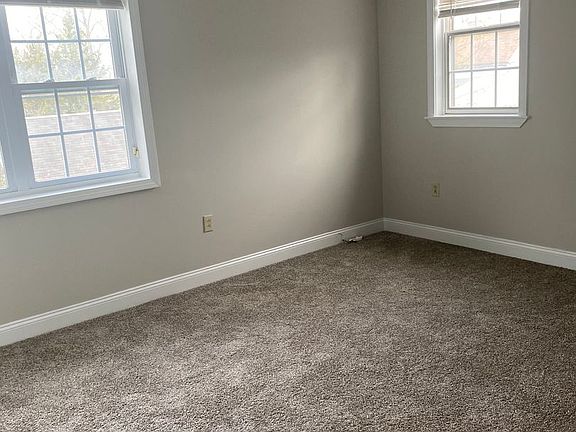 4th image of 1 Meadow Dr #478