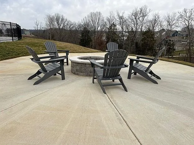 Community fire pit