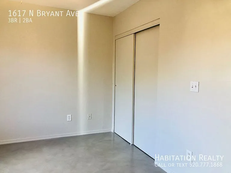 1617 N Bryant Ave — Photo 7