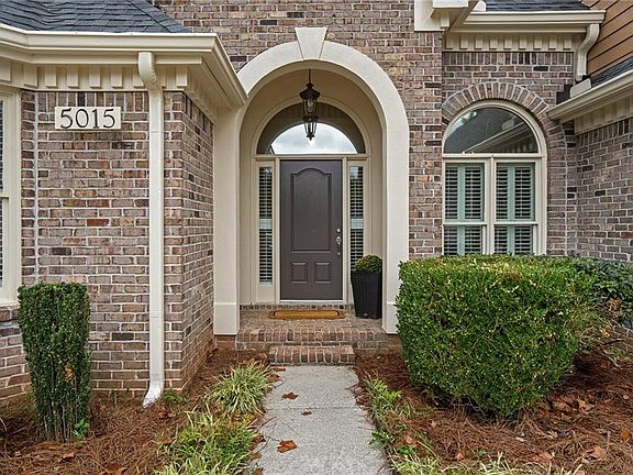 2nd image of 5015 Hyde Way