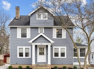 3372 Clarendon Rd, Cleveland Heights, OH 44118