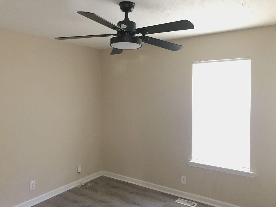 1st image of 549 Michele Dr