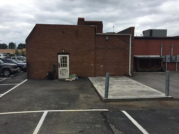5th image of 880 University City Blvd