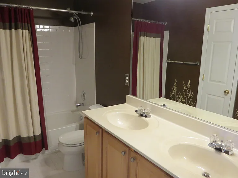 1503 Shields Ter NE — Photo 13