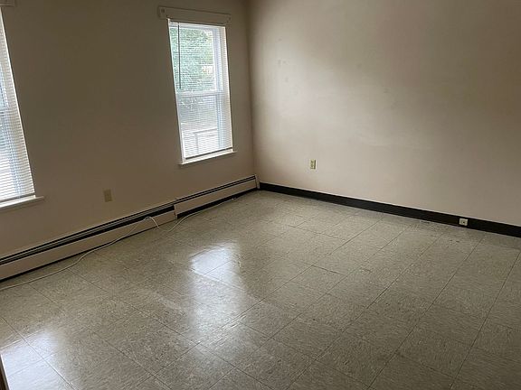5th image of 407 Pine St #408