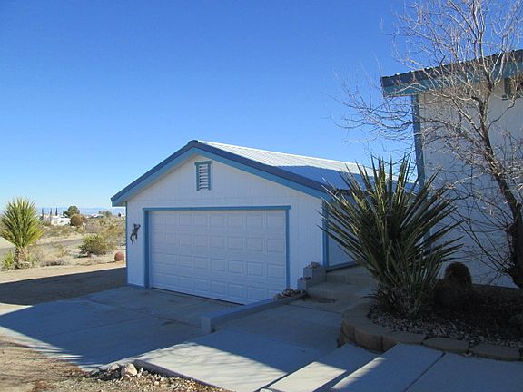 4th image of 195 Goodman Dr