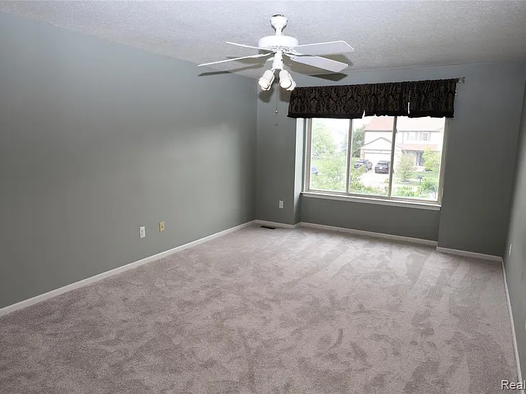 3361 Milcroft Ct — Photo 27
