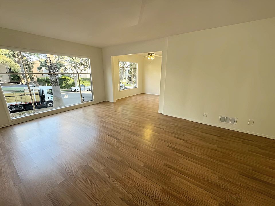 1st image of 1253 N Laurel Ave APT 8